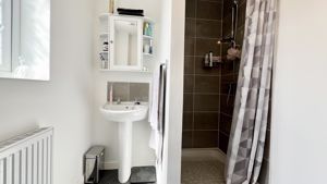 Photo 15- click for photo gallery